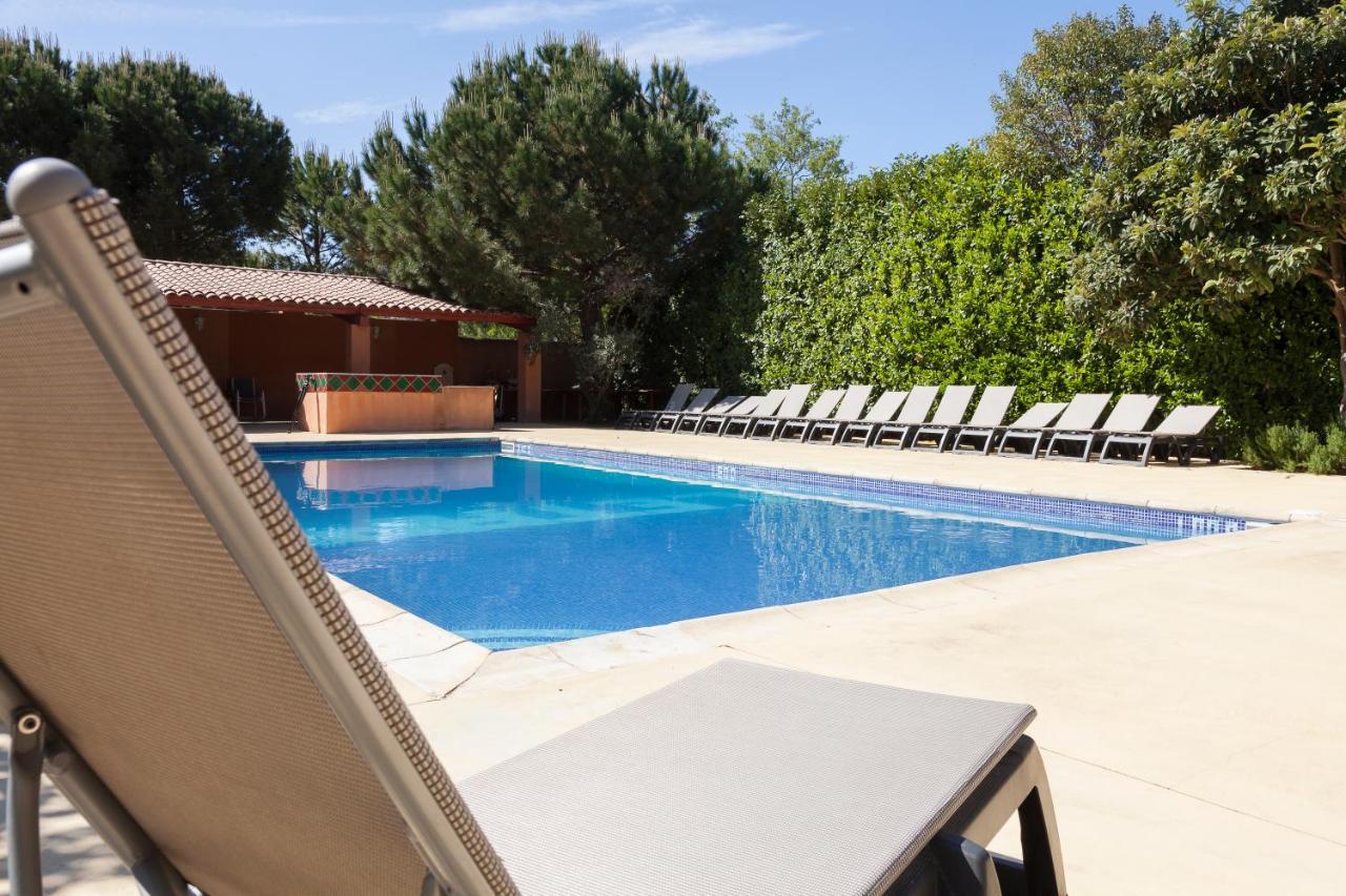 Logis Hotel & Restaurant L'Etape Bouc Bel Air - Gardanne Exteriör bild